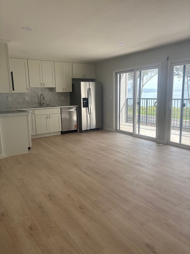 Photo - Remodeled Coastal Condo with Panoramic Ocean Views – One Block from New Brighton Beach