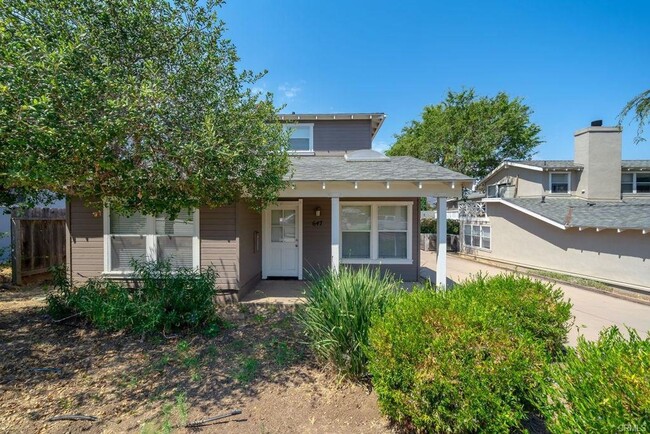 2 Bedroom Near Downtown SLO and Cal Poly C... - 2 Bedroom Near Downtown SLO and Cal Poly C... House