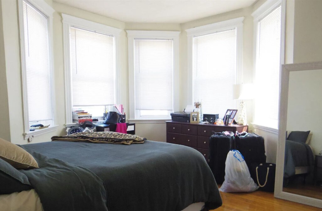 Photo - 104 Warren St Unit 23