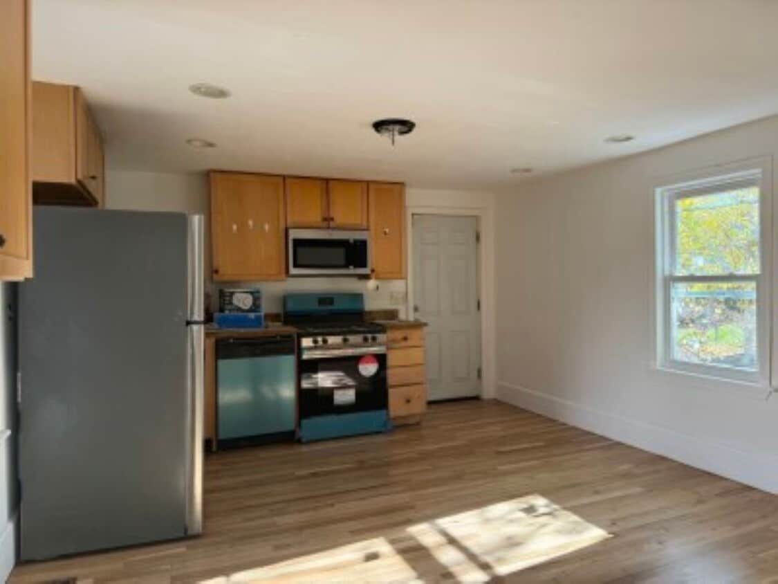 Photo - 119 Whitfield St (Boston, MA)