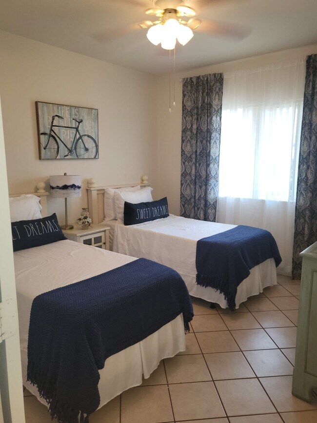 Photo - 7821 Great Heron Way Unit 104