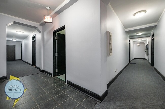 Photo - 6930 N Greenview Ave Unit 508