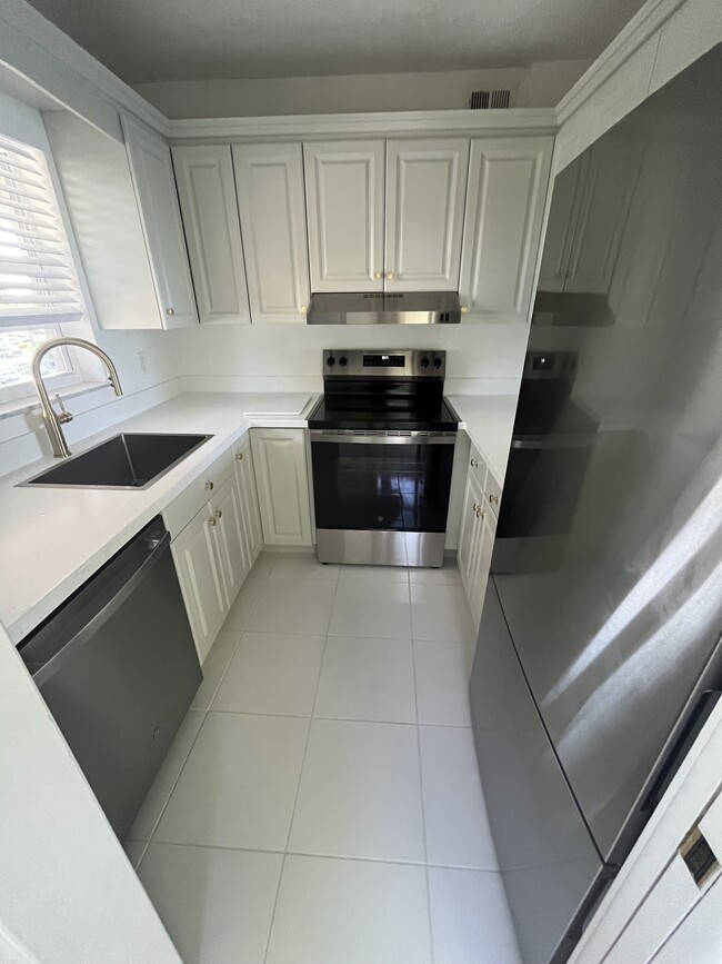 Photo - 311 E Ocean Ave Unit 301