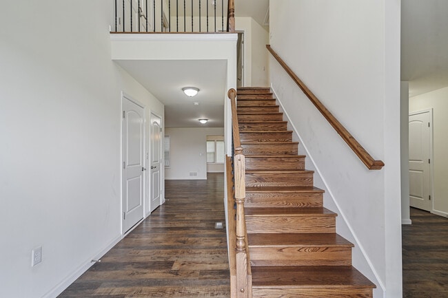 Photo - 164 River Cliff Cir