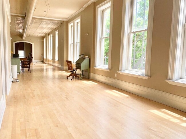 Photo - 1001 North Dr. Martin Luther King Jr. Drive