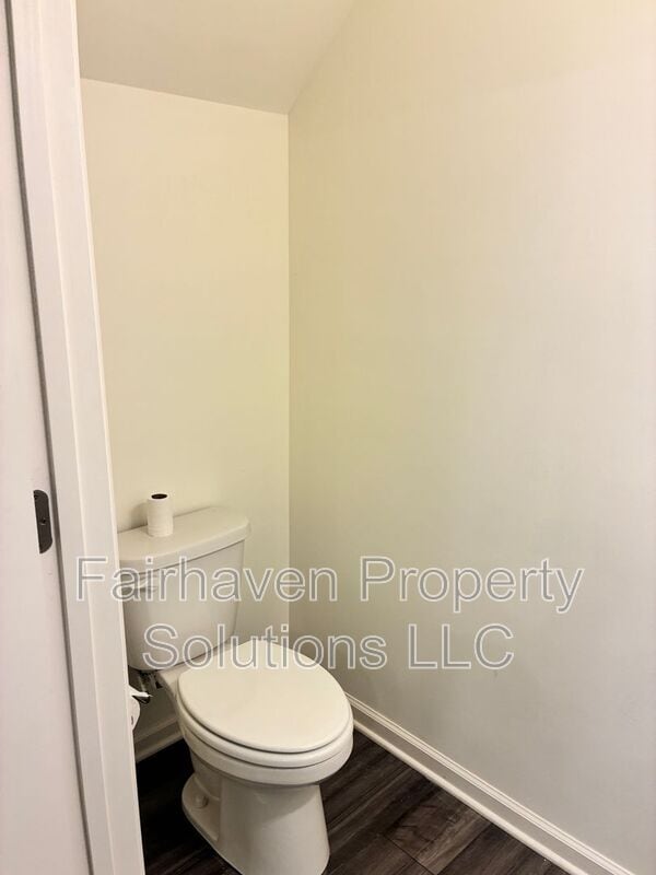 Photo - 1050 Paddington Dr