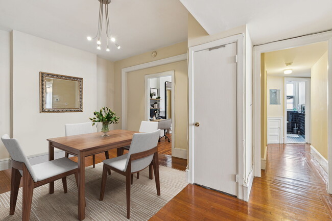 Photo - 2201 Chestnut St Unidad 404