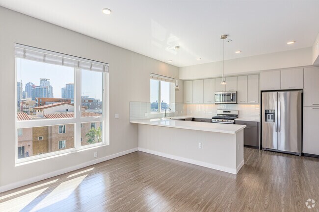 2BR, 2BA - 1,374SF