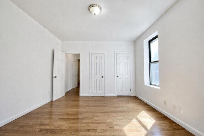 Photo - 44 Bennett Ave Unidad 5H