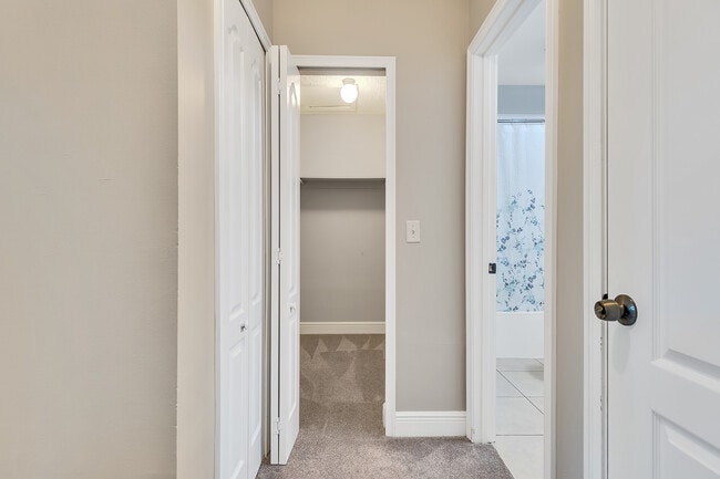 Photo - 1901 Indian River Blvd