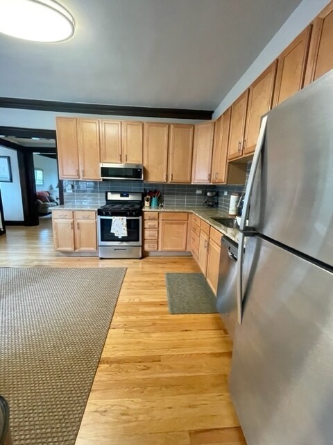 Photo - 4452 N Winchester Ave Unit 3