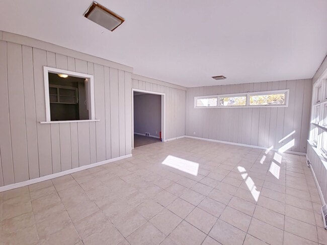 Photo - 5 Bedroom 2 Bathroom