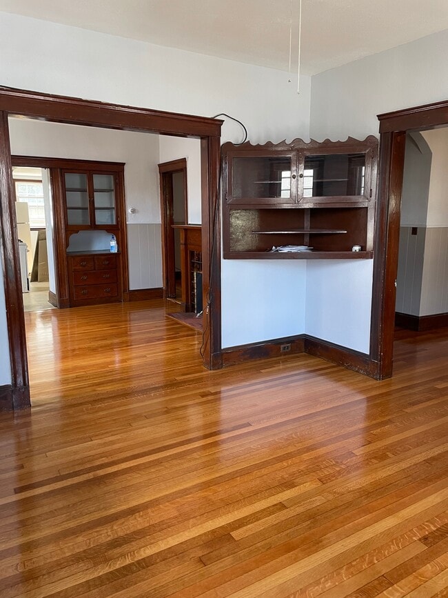 Photo - 38 Surrey St Apartments Unit 2