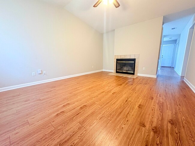 Photo - 368 Belmont Rd