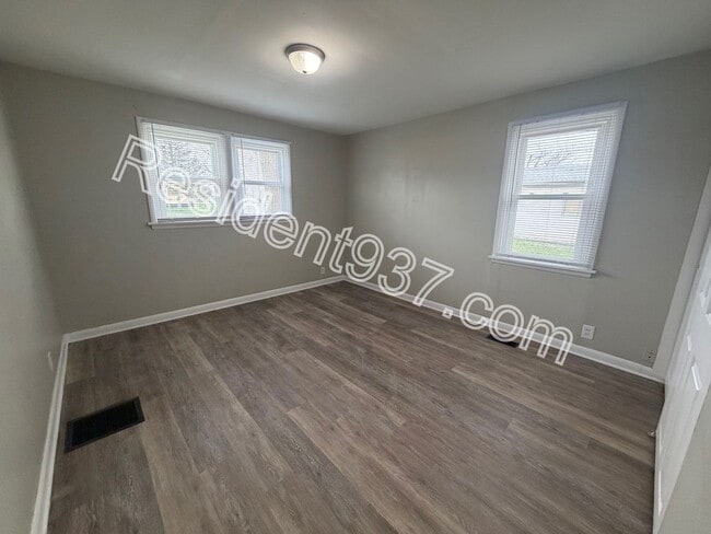 Photo - 2 Bedroom 1 Bath home with fenced in backyard