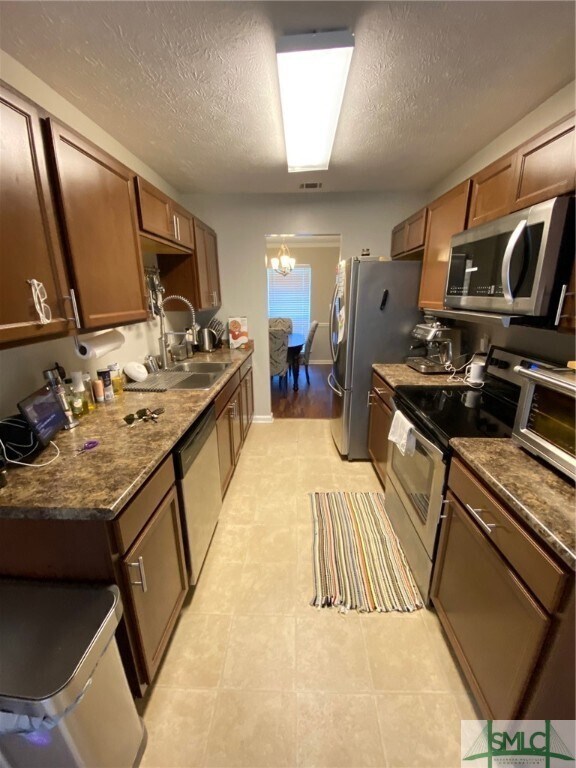 Photo - 172 Bordeaux Ln