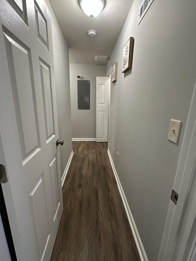 Photo - 100 Brierwood Dr Unit upper level