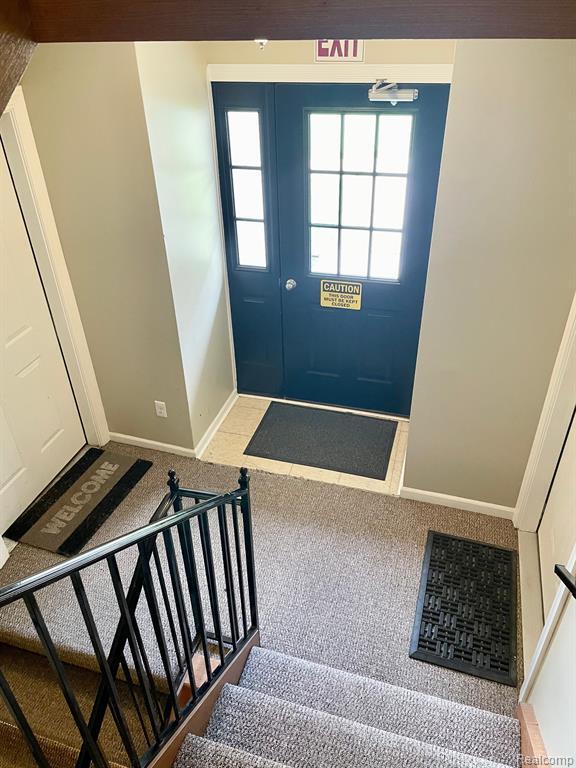 Photo - 525 Fairbrook St Unidad 213