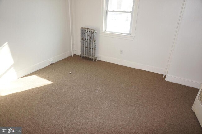 Photo - 527 Green St