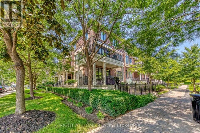 Photo - 40 Carnation Ave
