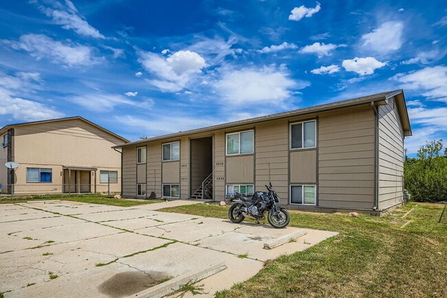 Building Photo - 6654 Provincial Dr Rental