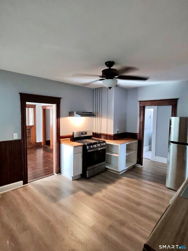 18 Kimball Dr Unit 1