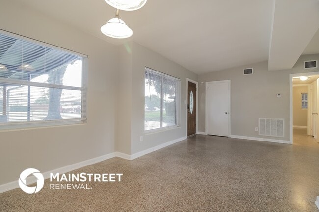 Photo - 4310 Yorkshire Ln