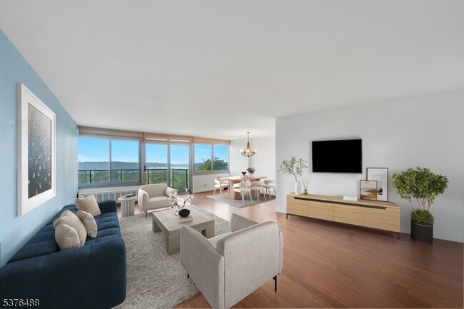 Building Photo - 1 Claridge Dr Unit 521 Rental