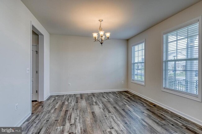 Photo - 336 Boxelder Dr