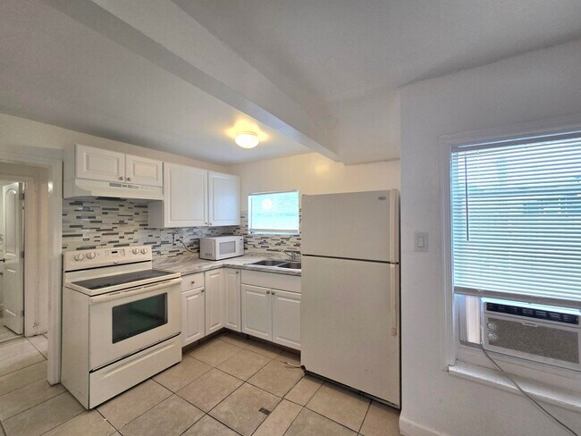 Photo - 503 S E St