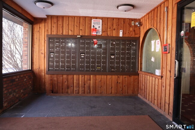Photo - 1274 E Main St Unit A9