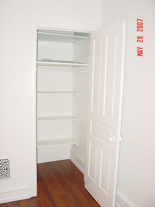 Photo - 4330 Pine St