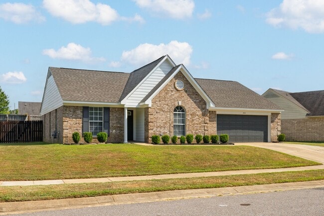 Photo - Recently renovated 3 bedroom, 2 bathroom h...