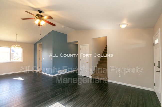 Photo - 827 Glenwall Dr
