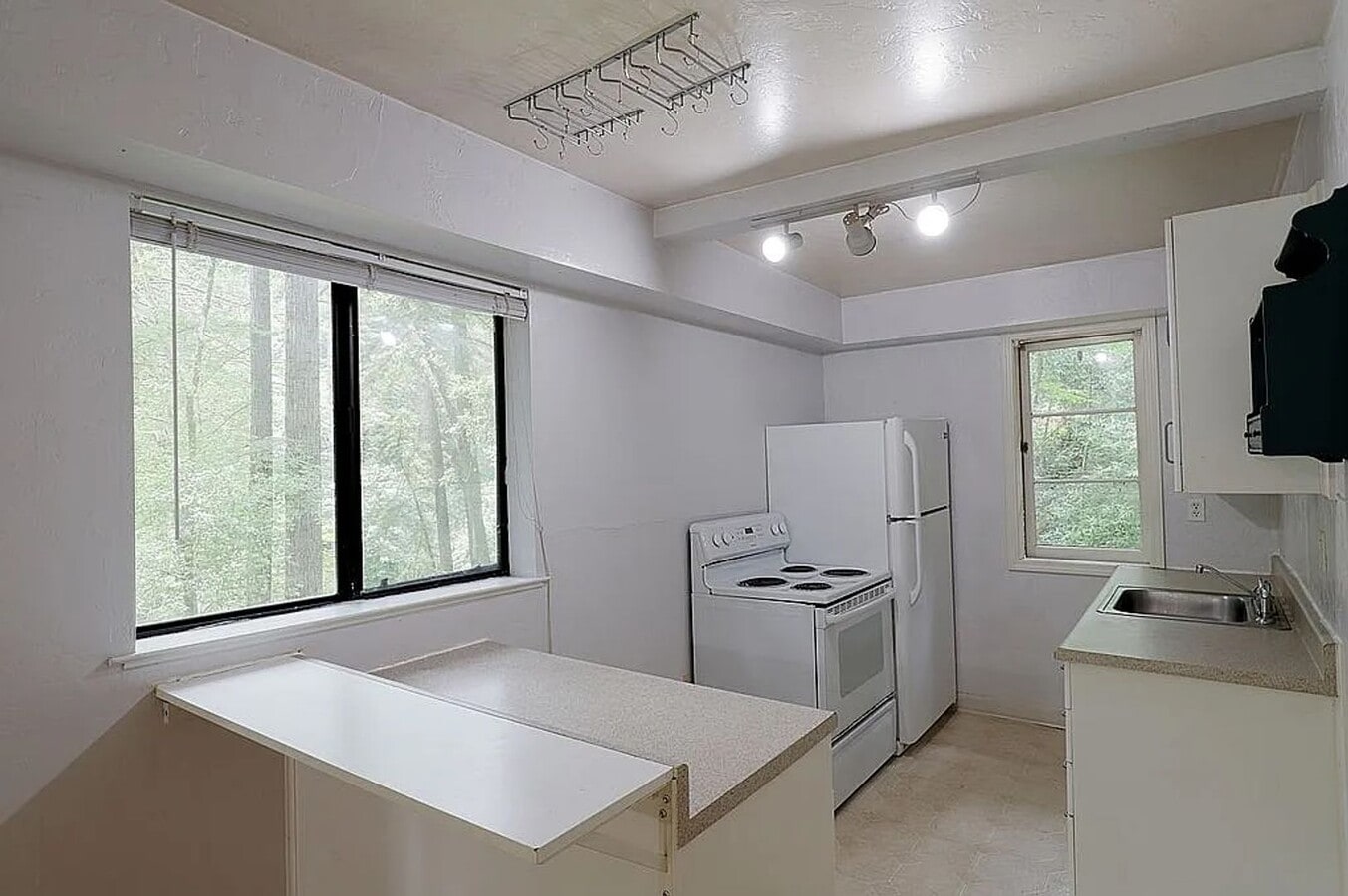 Photo - Cozy Mountain Studio