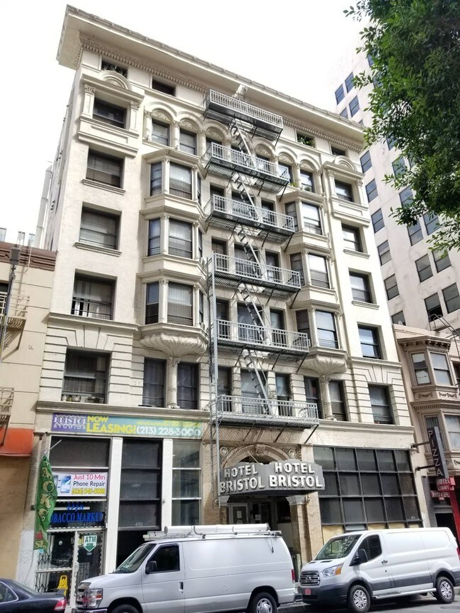 Photo - Bristol Apartments