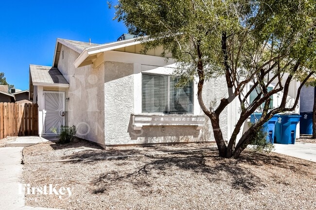 1613 Amboy Dr