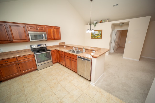 Photo - 3912 Coventry Ln