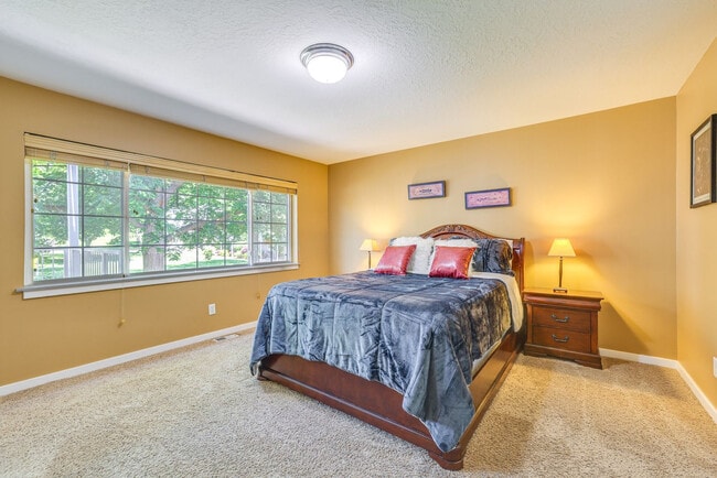 Photo - 390 W Crestline Dr Unit SI FL1-ID1601865P