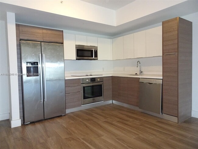 Photo - 1010 SW 2nd Ave Unit 605