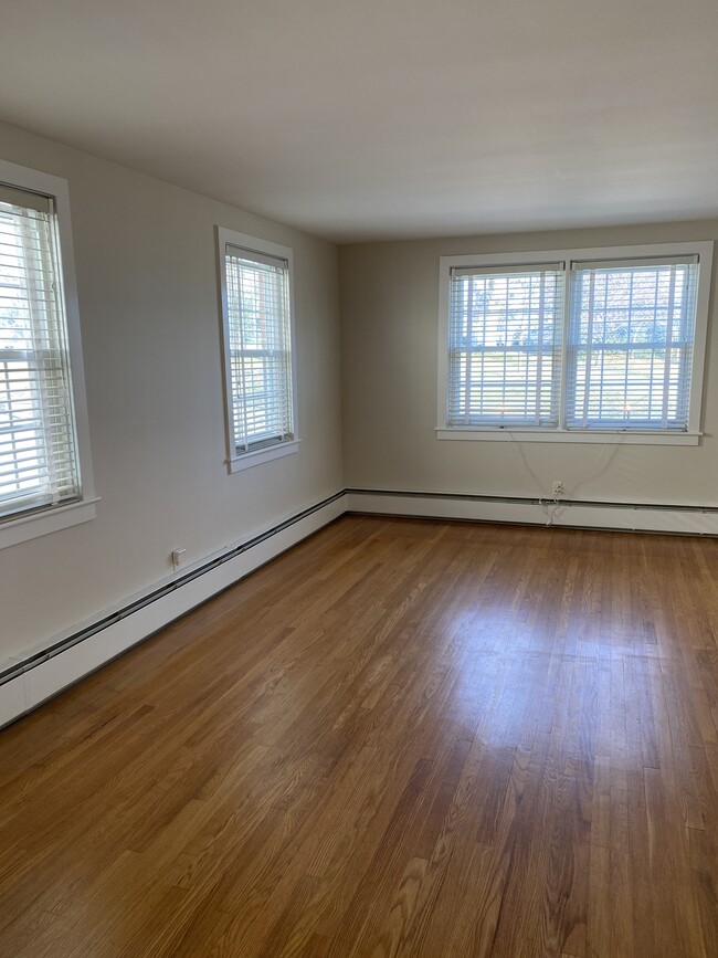 Photo - 138 Willis St Unit 1st Floor Condo