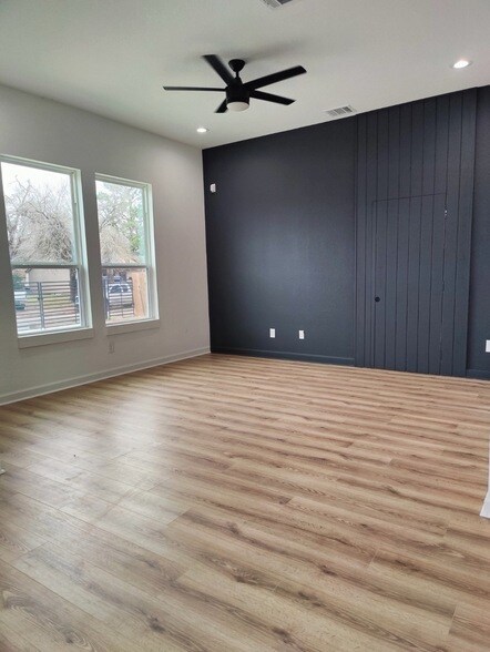 Photo - 5228 Dewberry St