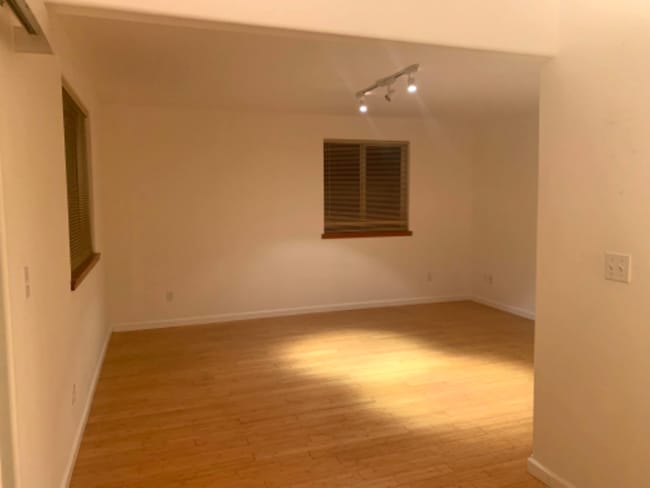 Photo - 2112 Hamilton Ave