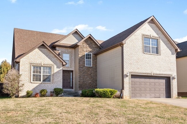 Photo - Three Bedroom with Bonus in Franklin Meadows!