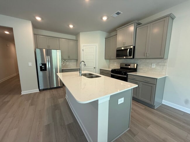 Photo - Modern Living Meets Everyday Comfort
