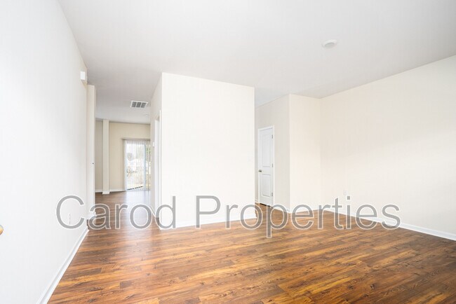 Photo - 5015 Concho Rd