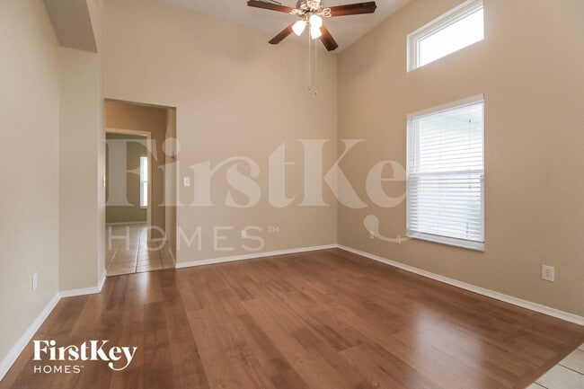 Photo - 3001 Cardinal Glen Pl