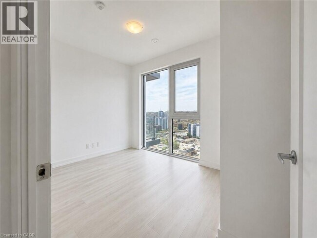 Photo - 75 James St S Unit 2614