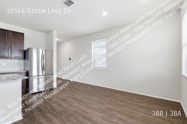 Photo - 10546 Grn Lk Dr