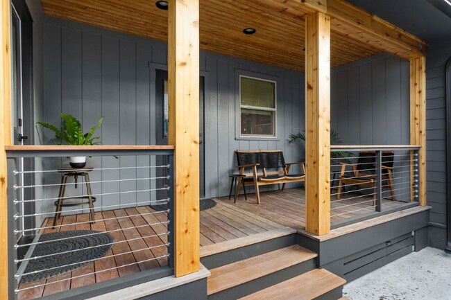 Photo - 1145 North Blvd